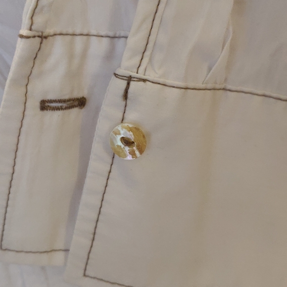 BIBA (Germany) White Formal Shirt with Floral print and beads decoration - Picture 5 of 9